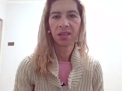 RenataAraujo Webcam Show