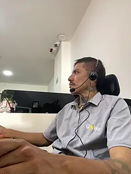 Dante_CruzJS Webcam show