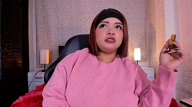 Chat XXX en directo de Urax_Cookie