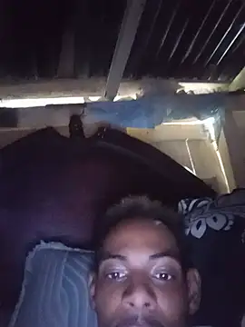 liryw250 Webcam Show