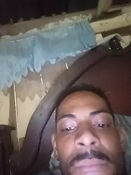 liryw250's Webcam Show