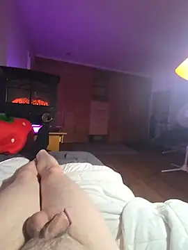 BigStrawberry07 webcam show
