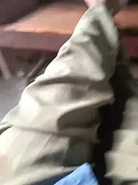 sirireha Show in webcam