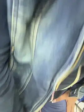 הופעת וובקאם של Dama_Rouge