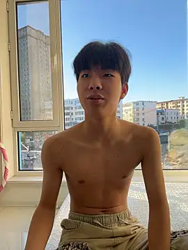 guoguo18 网络视讯表演