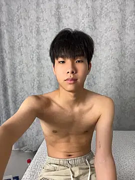 guoguo18 Webcamshow