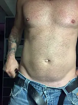 Sorewl49 Show in webcam