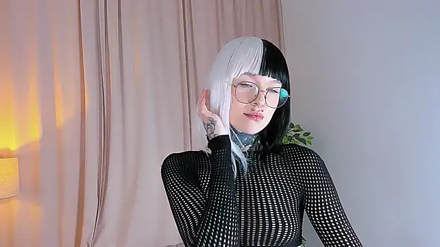 Chat XXX en directo de Jessika_Non