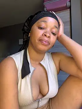 Miss_Nisha_102 Webcam show