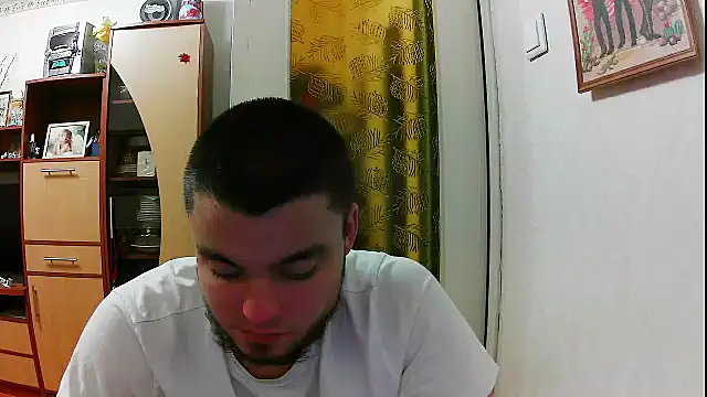 YashaxKn Webbikameraesitys