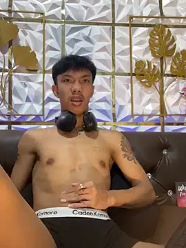 yourbabyjerson143 Pertunjukan Webcam