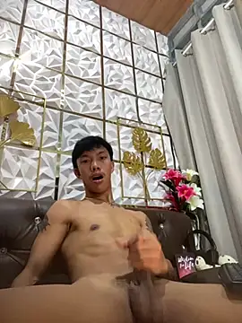 yourbabyjerson143 Show Webcam