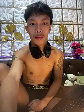 yourbabyjerson143's Webcam Show