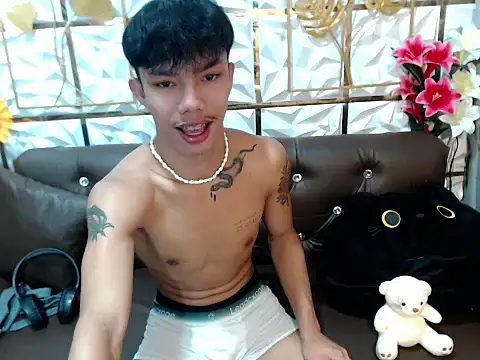 yourbabyjerson143 Show Webcam