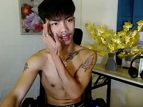 yourbabyjerson143 Show Webcam