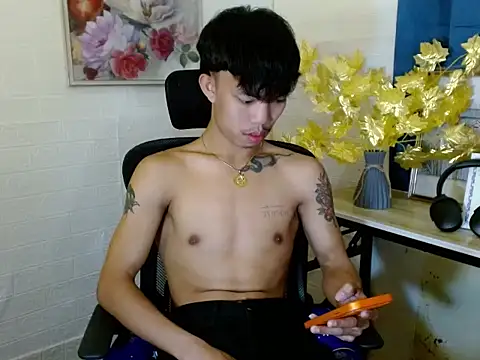 yourbabyjerson143: вебкам-шоу