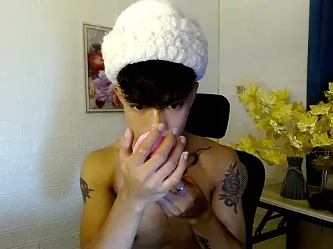 yourbabyjerson143 网络视讯表演