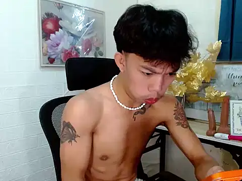 הופעת וובקאם של yourbabyjerson143