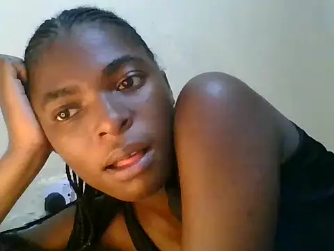 Littlebird12_'s Live XXX Chat