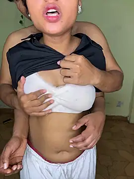 Show Webcam de Desi_coupleShow