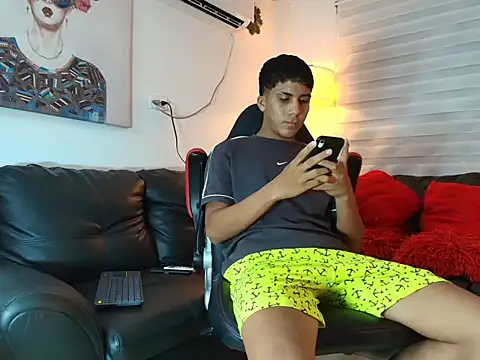 Adonixxx_capizzi22_n Webbikameraesitys