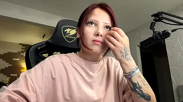 Nikaliva – webcam-show
