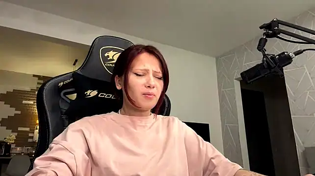 Nikaliva – Live XXX-chat
