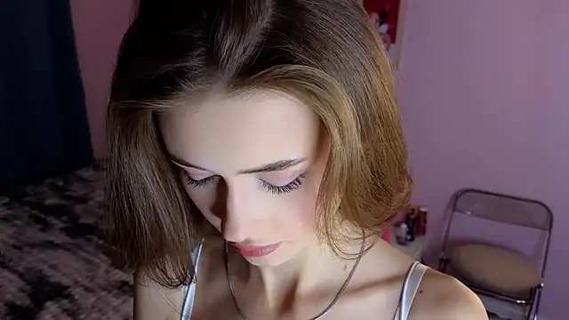 colette_pretty's Webcam Show