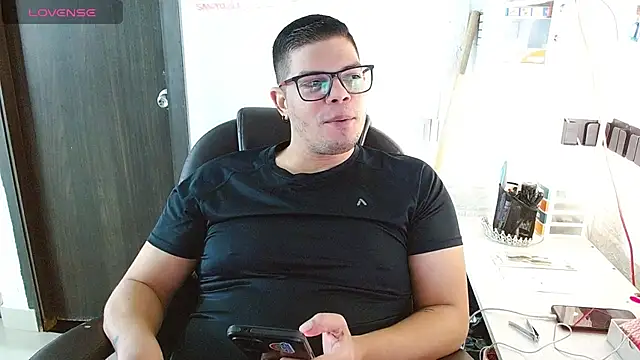 Realjoel01: вебкам-шоу