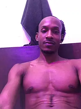Kiing_afroditho webcam show