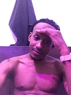 Kiing_afroditho Webcam Show