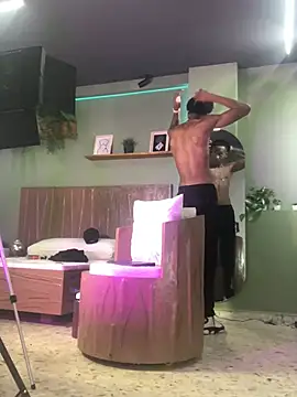 Kiing_afroditho webcam show