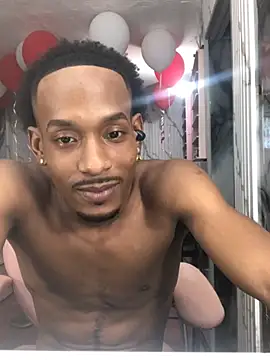 Kiing_afroditho Webcamshow