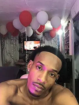 Kiing_afroditho Webcam Show
