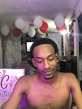Kiing_afroditho Webcamshow