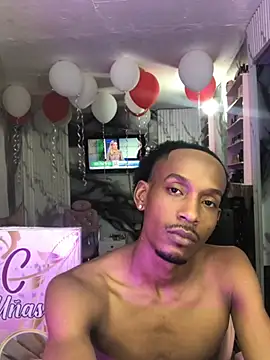 Kiing_afroditho webkamerás műsora
