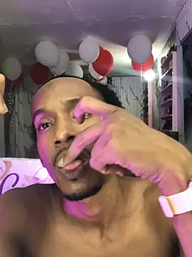 Kiing_afroditho Webcam Show