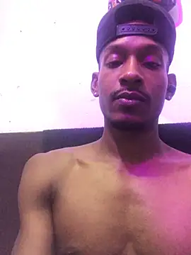 Kiing_afroditho webcam show