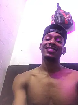 Kiing_afroditho webcam show