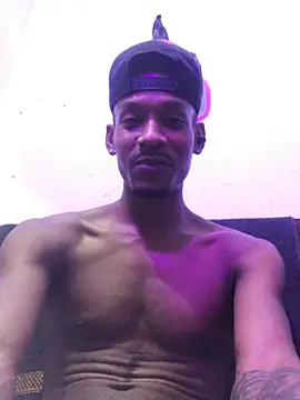 Kiing_afroditho webcam show