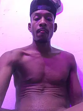 Kiing_afroditho webcam show