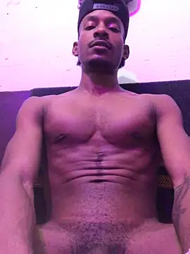 Kiing_afroditho – webcam-show