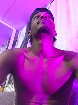 הופעת וובקאם של Kiing_afroditho