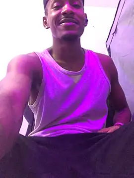 Kiing_afroditho – webcam-show