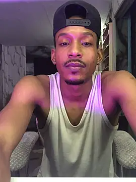 Kiing_afroditho webcam show