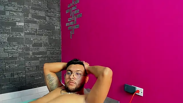 amber-jones1 Webcam-Show