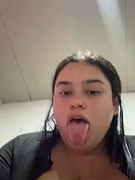 chicamilk's Webcam Show