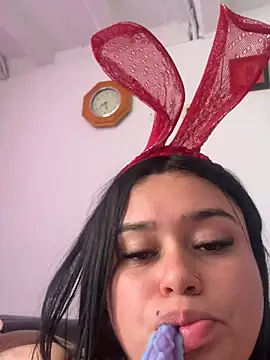 הופעת וובקאם של chicamilk