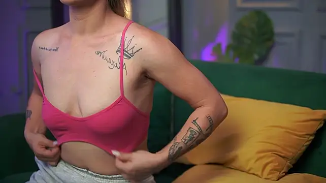 MichelleJon Webbikameraesitys