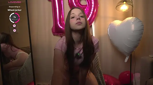 Chat XXX en directo de Kiracelestialll